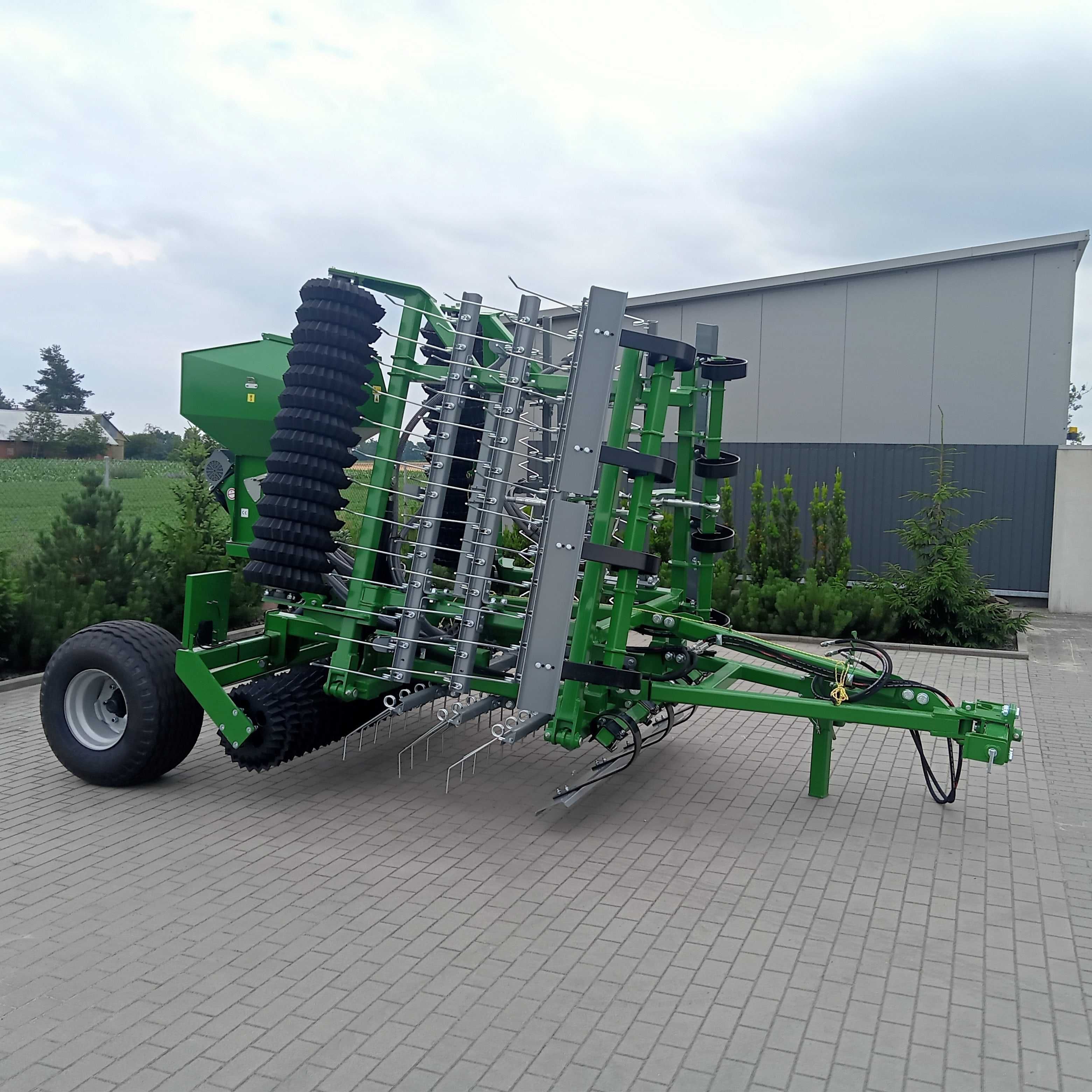 Areator agregat łąkowy Gras Mix  6m podsiew traw