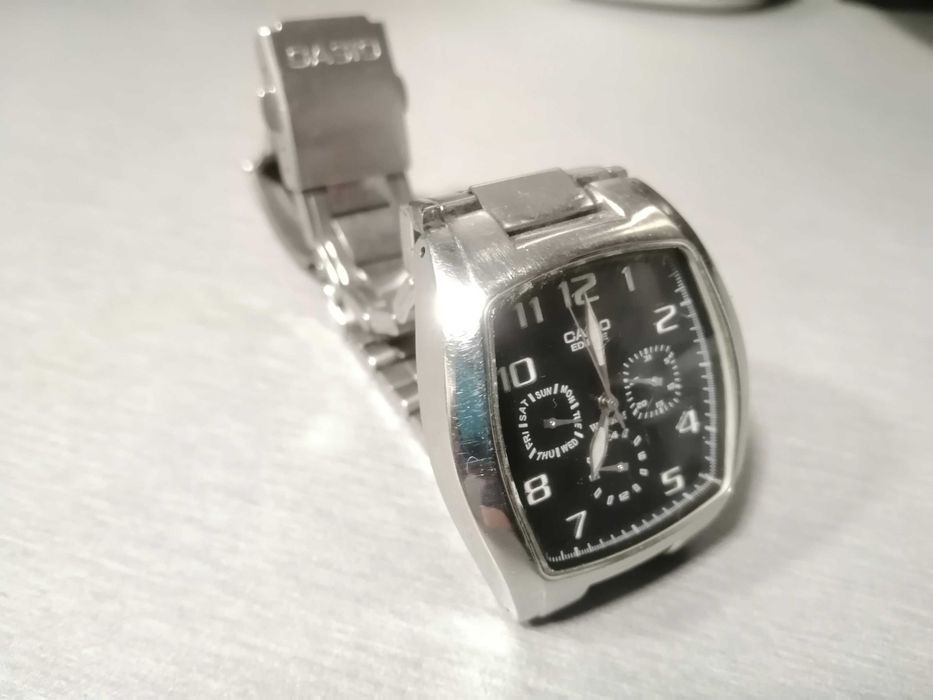 Наручний годинник чоловічий  Casio edifice