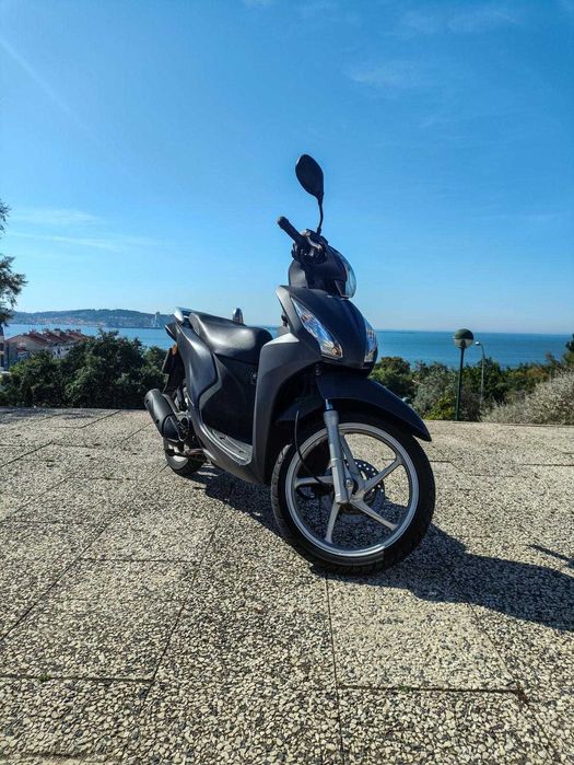 Honda Vision 2020