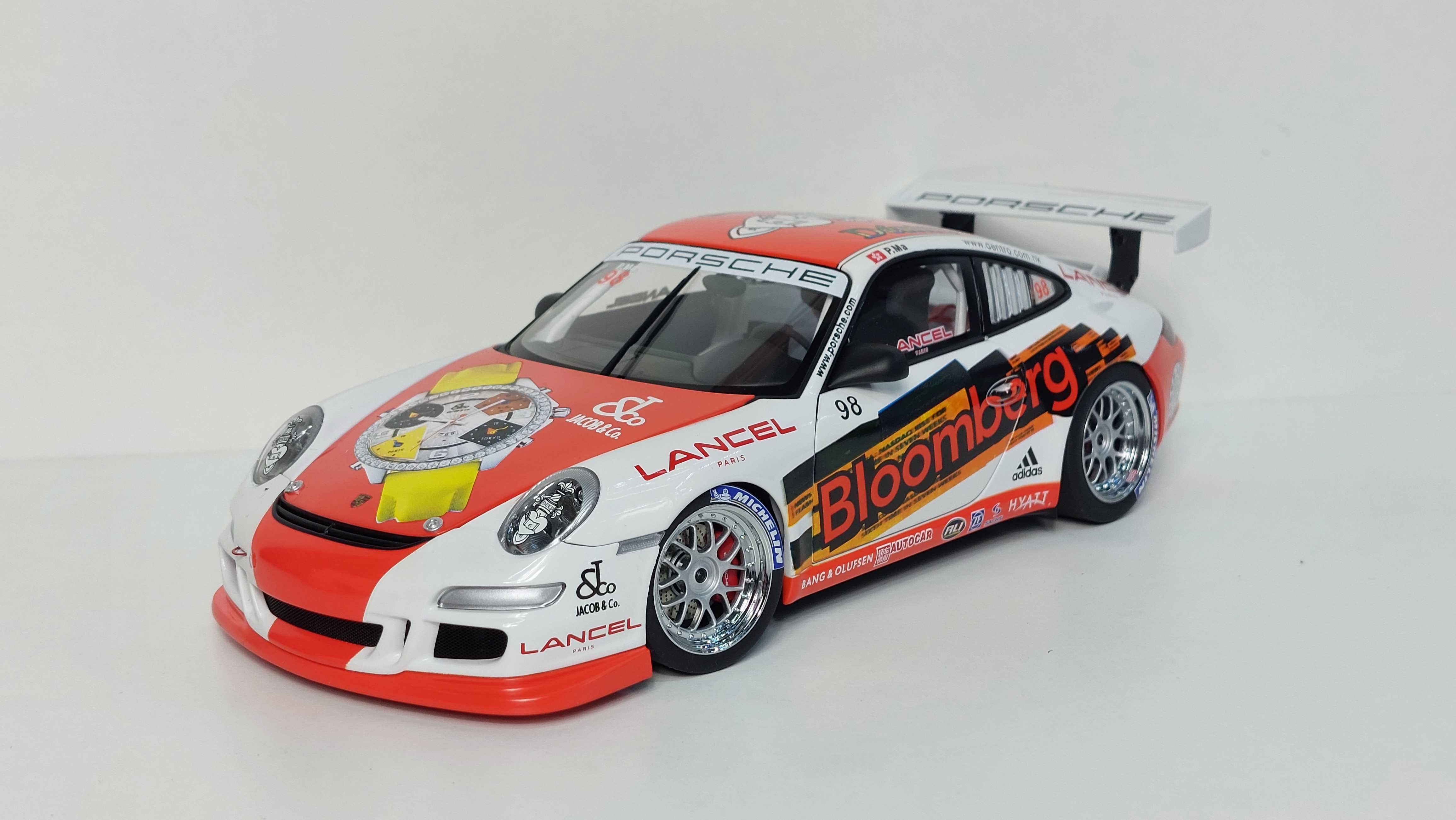 Porsche 911 (997) GT3 CUP Bloomberg Autoart 1:18