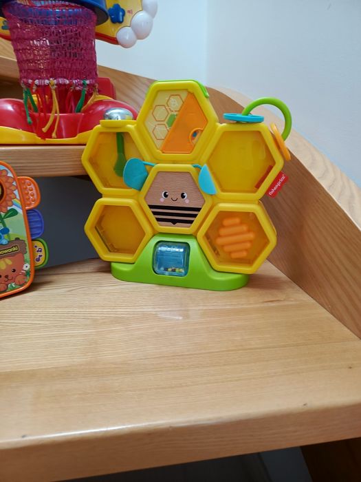 Zestaw zabawek b.toys, clementoni, fisherprice, vtech