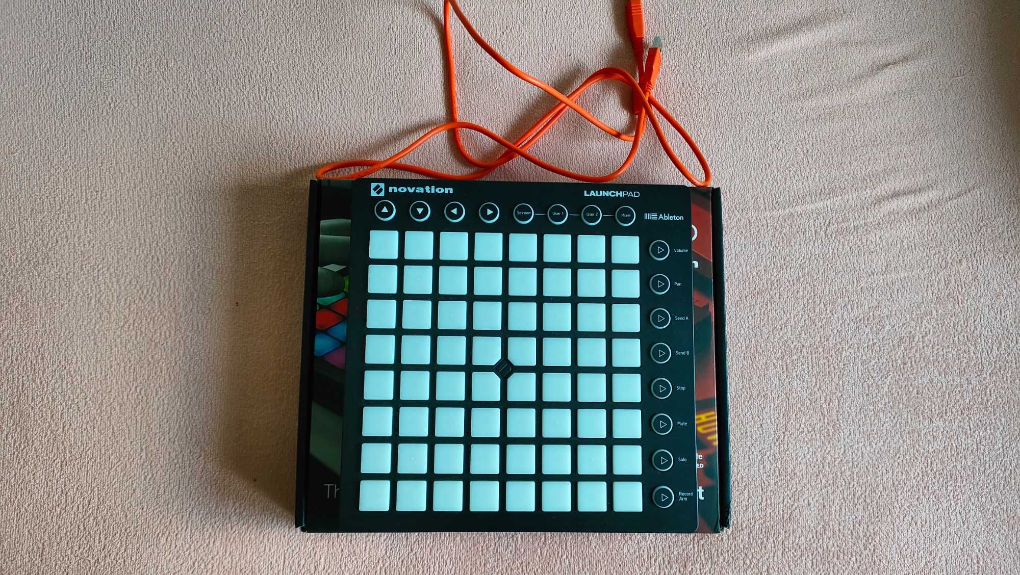 Novation Launchpad MK2