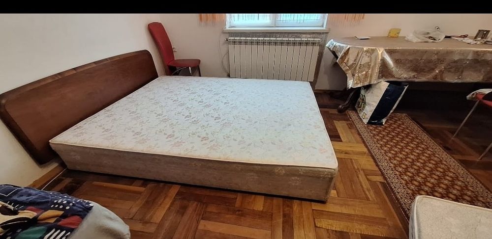 Ліжко лвоспальне з матрасом,доставлю бусом