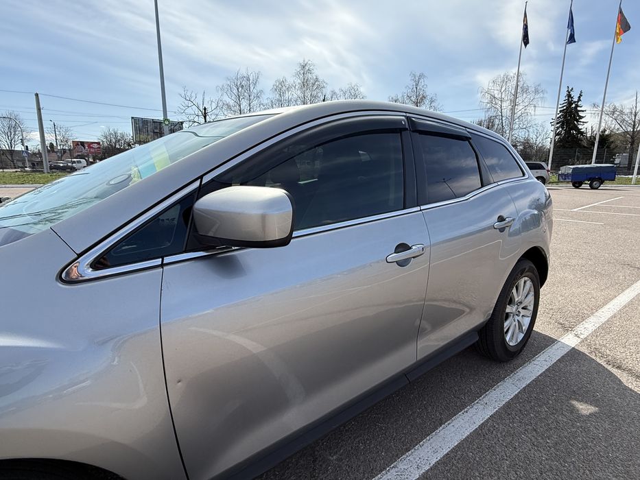 Автомобіль  Мазда СХ-7