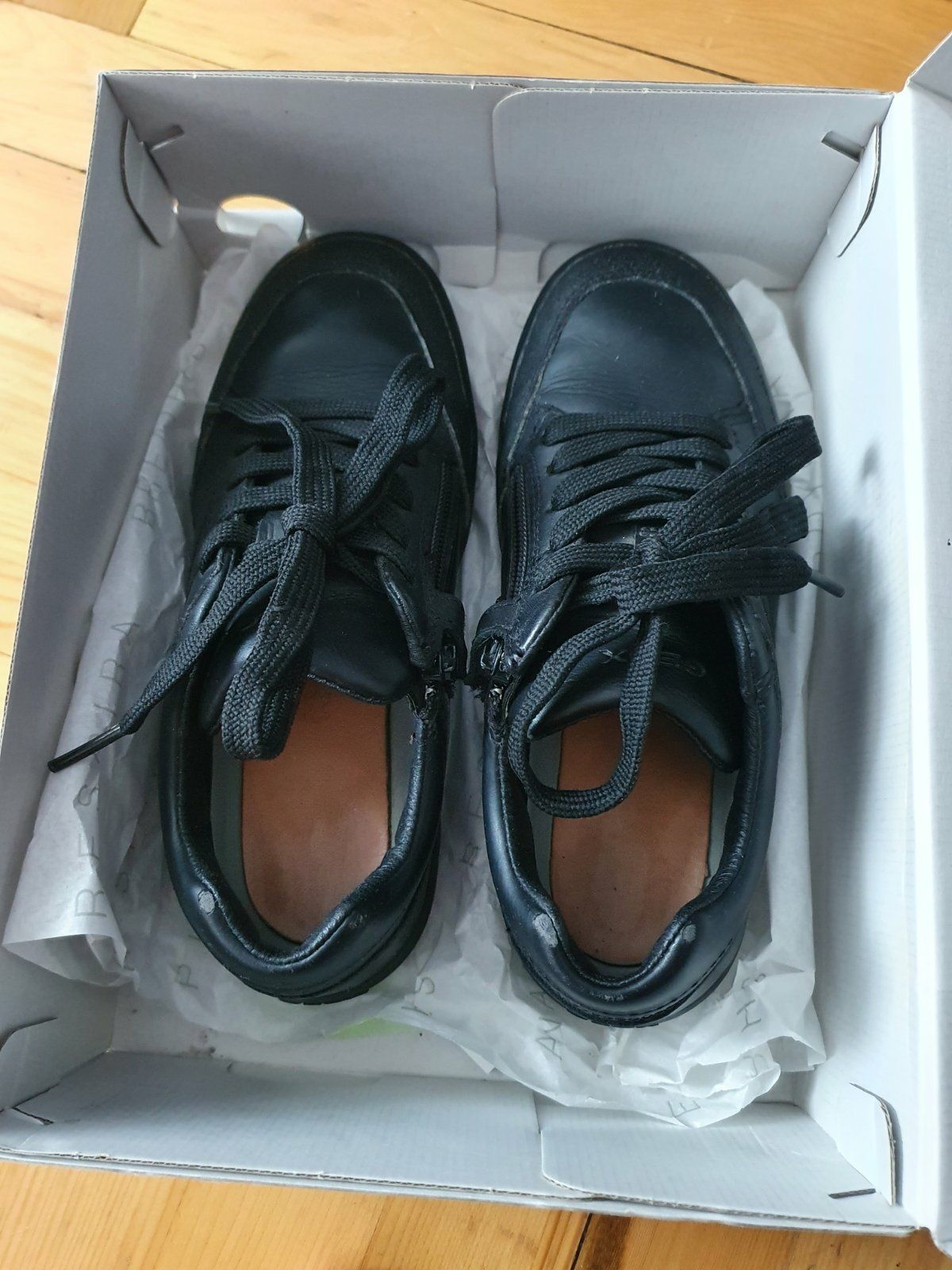 Geox черевики туфлі кросівки 33р
