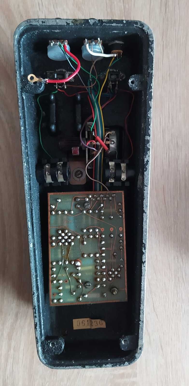 Wah wah - Fuzz w jednym - PRL - Działa  !