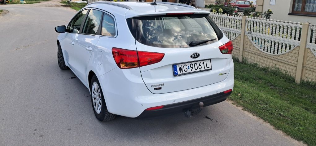 Kia ceed 1.6 gdi zarejstrowany kamera cofania
