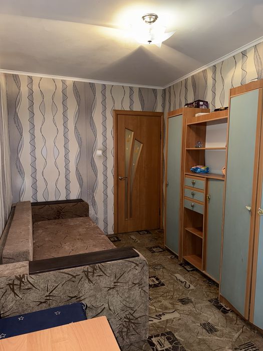 Продам квартиру на Победе 2-х комнатную