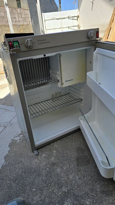 Frigoríficos trivalentes