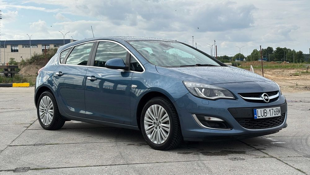Opel Astra J, 2012r, 1.4T + LPG, polift, COSMO