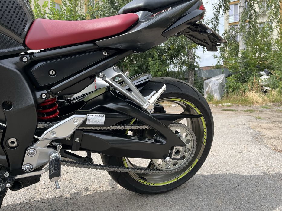 Yamaha FZ1 N 2011 ABS