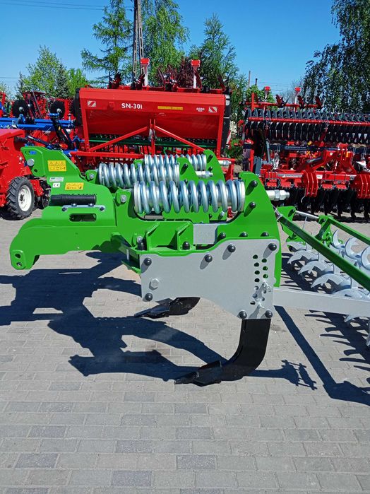 OD RĘKI !!! Głębosz TOLMET  3 łapowy Sprężyna wał mulczujący