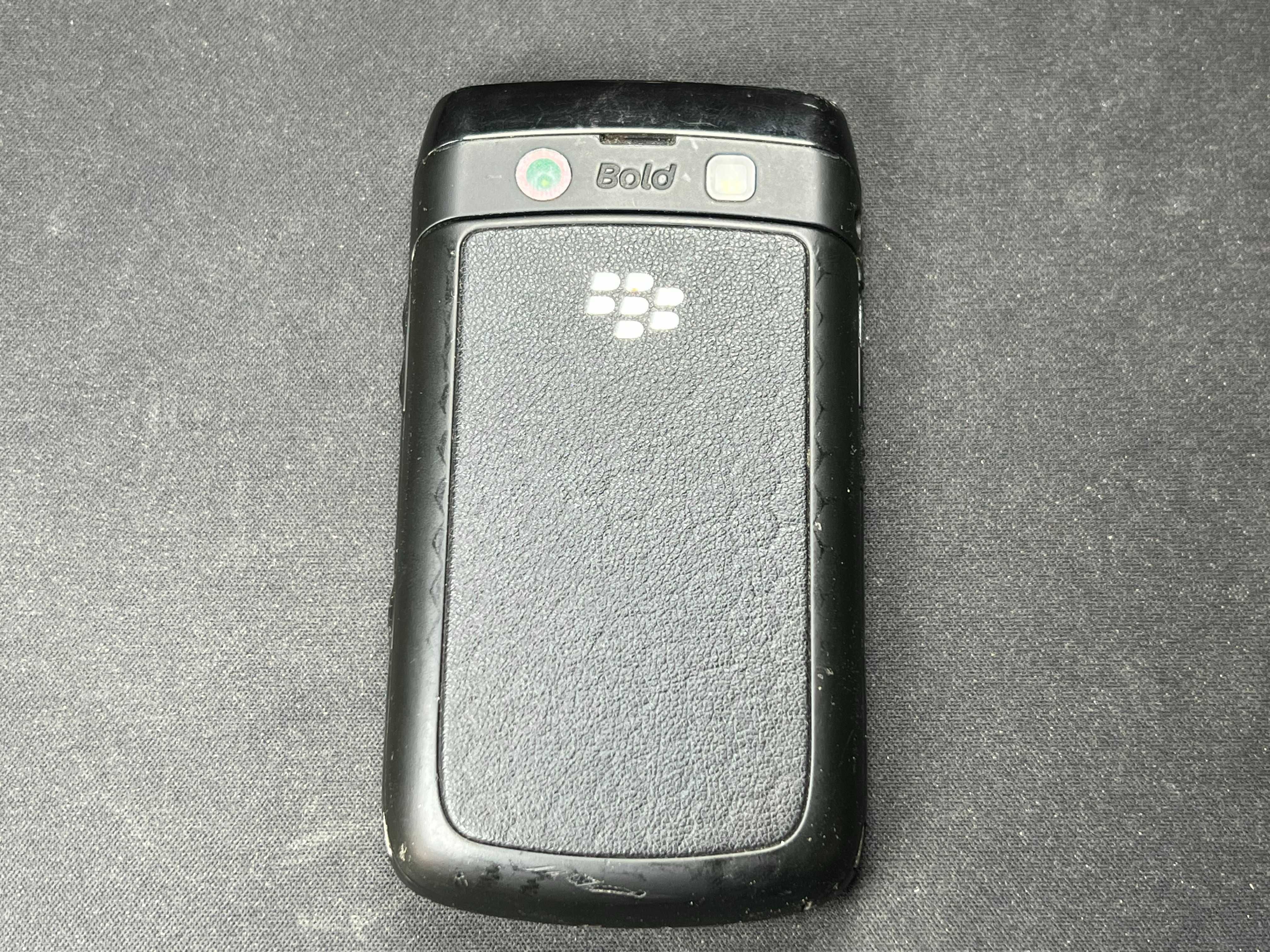 BlackBerry Bold sem o carregador