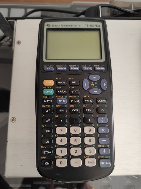 Calculadora Gráfica Texas Instruments - TI83-Plus