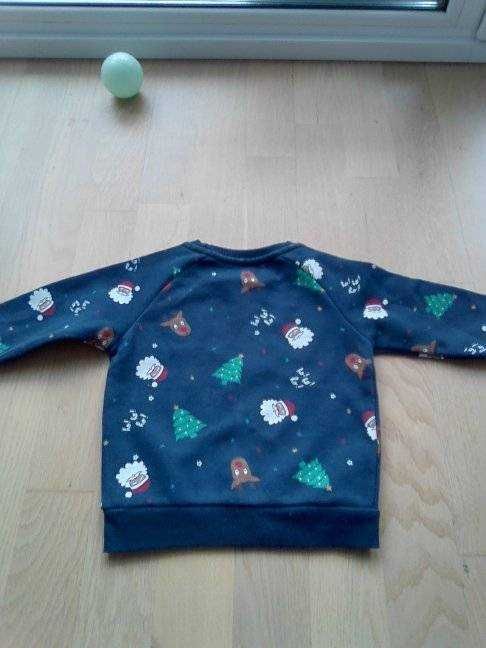 świąteczny sweterek dla chłopca rozmiar 86