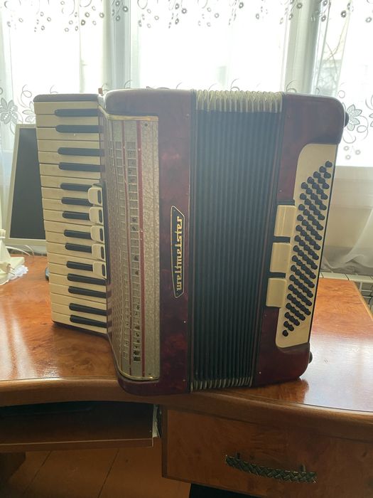 Акордеон Weltmeister