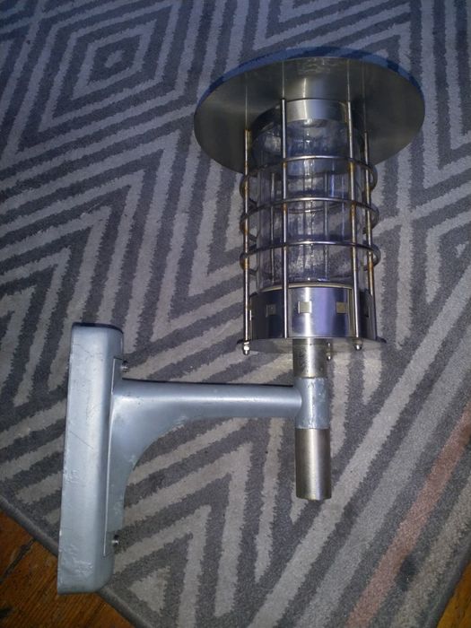 Lampa kinkiet zewnętrzny na przystań