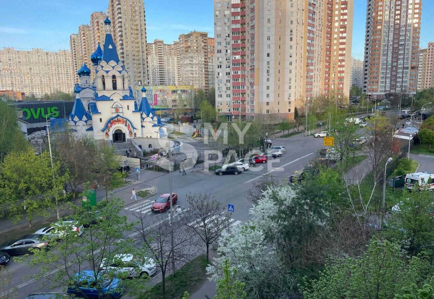 Простора квартира вул. Урлівська 15 3к 93.7м2 Рівер Молл Позняки