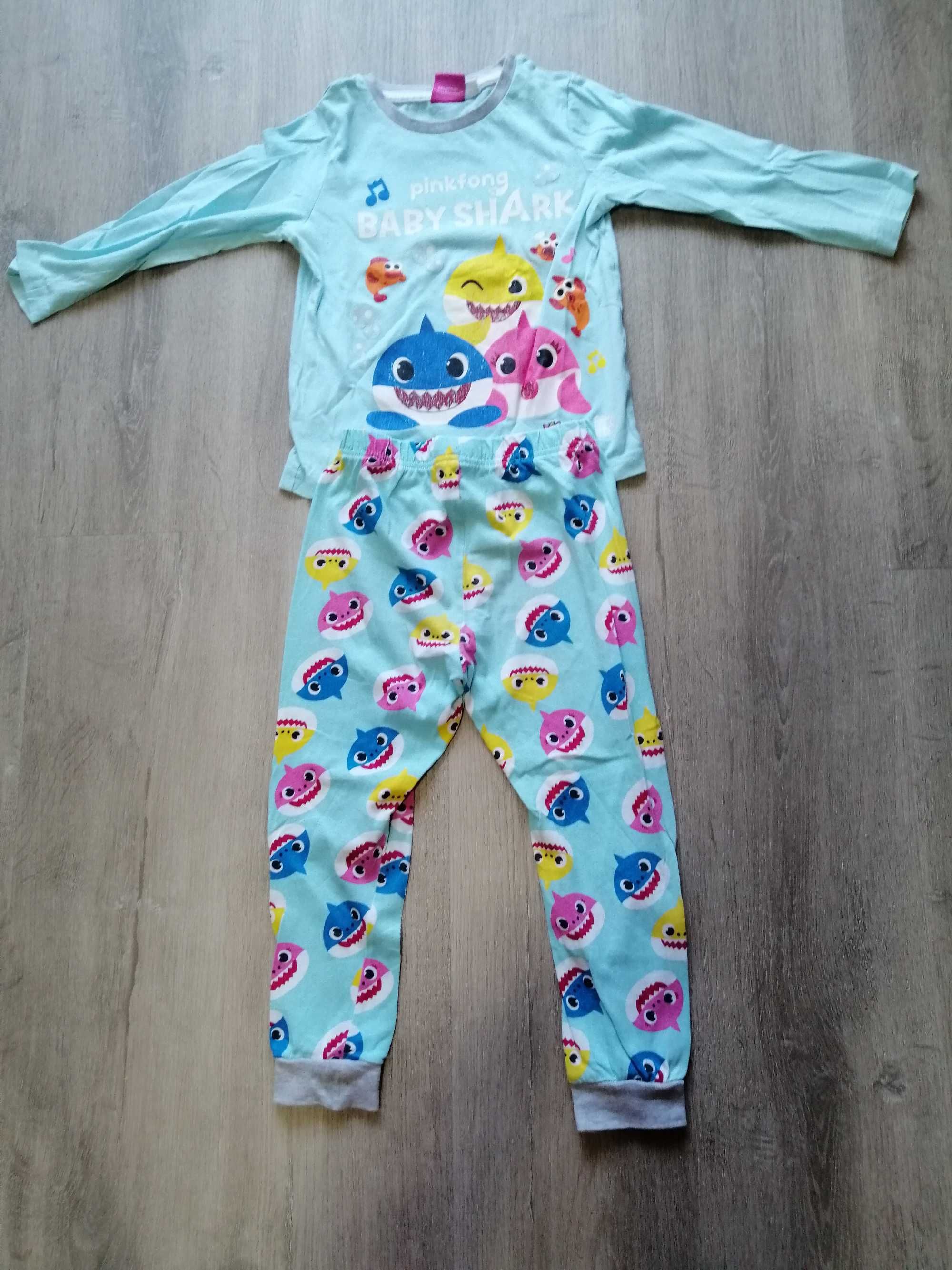 2 pijamas, Baby Shart, 3-4 anos