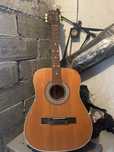 Stara gitara, stan dobry