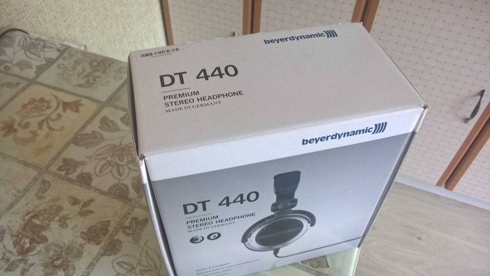 Продам полноразмерные наушники Beyerdinamic DT440