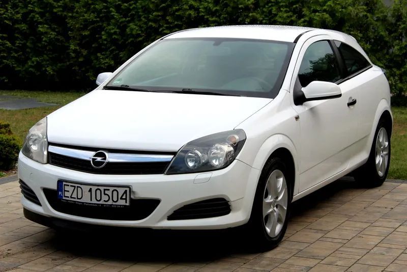 Opel Astra Opel Astra GTC lift 1.6 115KM Serwisowana Zarejestrowana