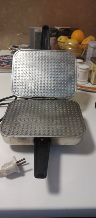 Электровафельница СССР