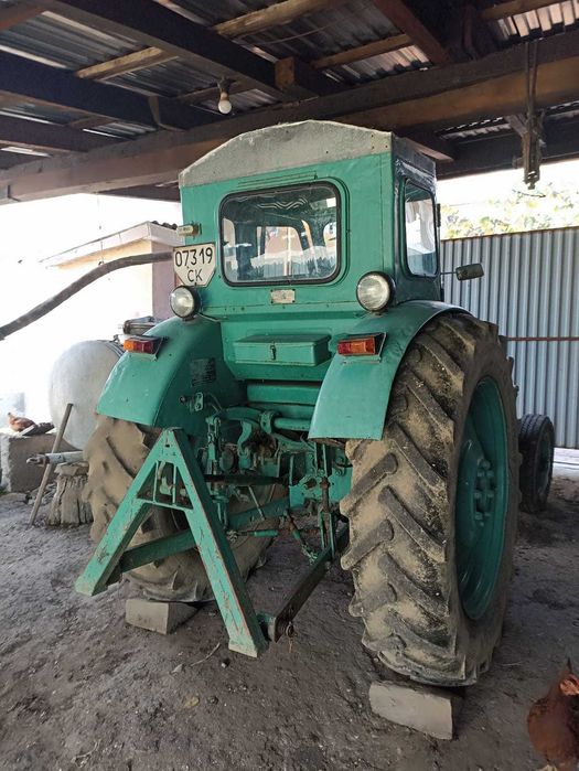 Продається трактор т 40 або міняю на китайця