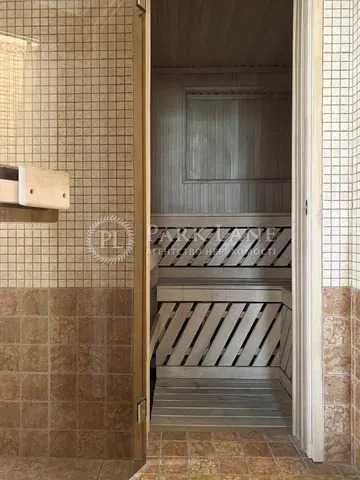 Будинок 440 м. Шевченківський. метро Нивки поруч. Можна під офіс