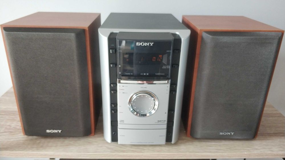 Wieża SONY CMT-GS10 kolumny 2x SS-CGS10 miniwieża pilot