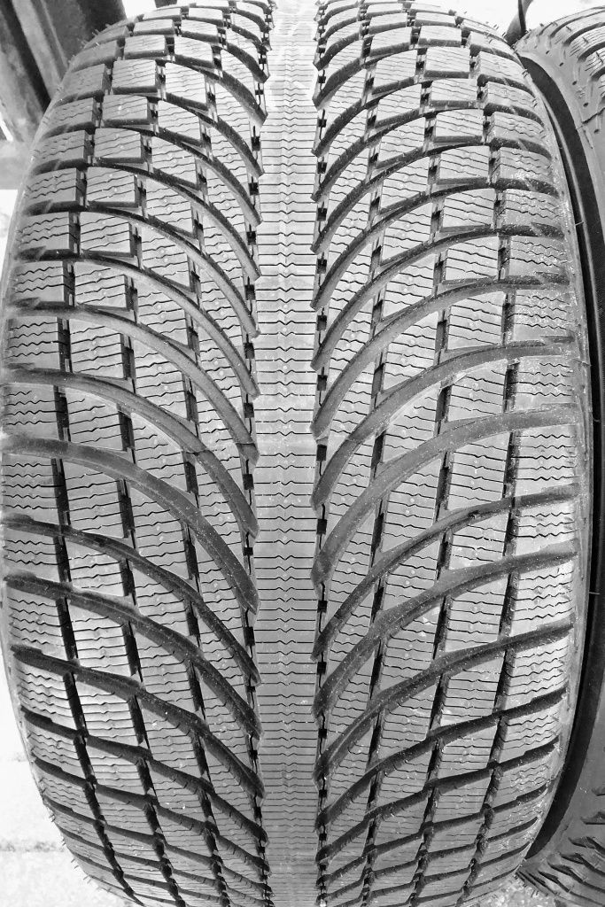 NOWE 2 Opony Michelin LATITUDE Alpain 2 275/40 R20 106 V