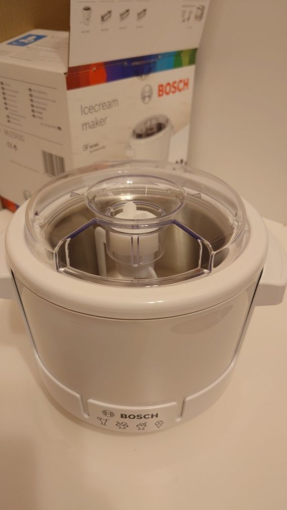 Nowa przystawka do robienia lodów i deserów do Bosch MUM5 model MUZ5EB