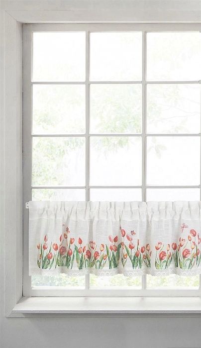 Firana STELLA 30x150 Gotowa Okienna na Taśmie z Koronką Kwiaty