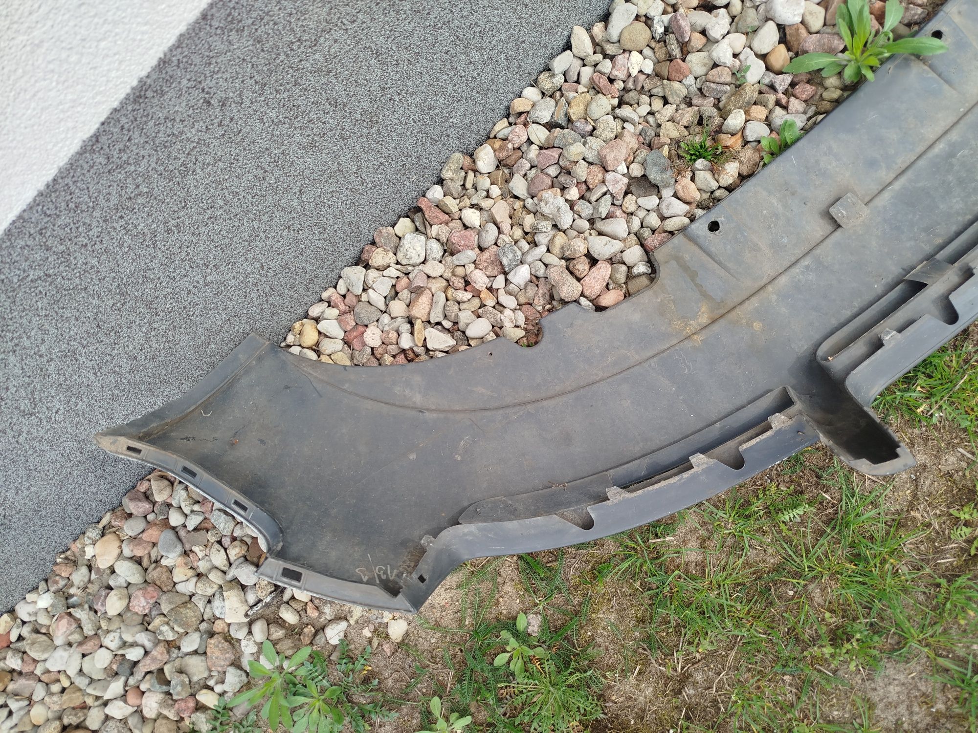 2 Dokładka spoiler spojler zderzaka przedniego A4 B6 Audi hokej