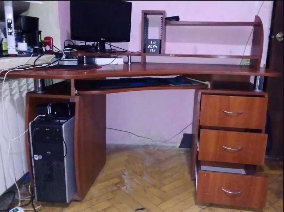 Стол письменный Большой Компьютерный стол, Письменный стол 100*140*60