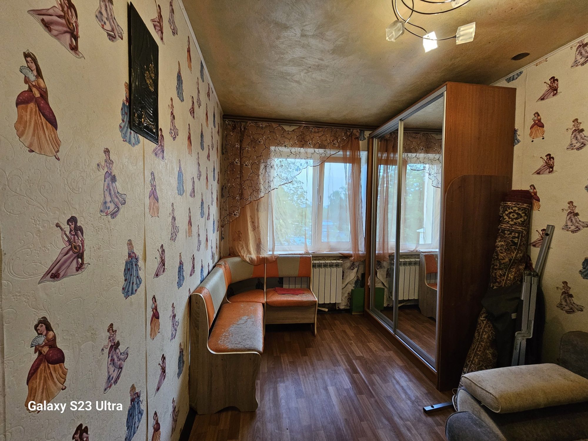 3 комнатная, Гершир,  пр. Тракторостроителей