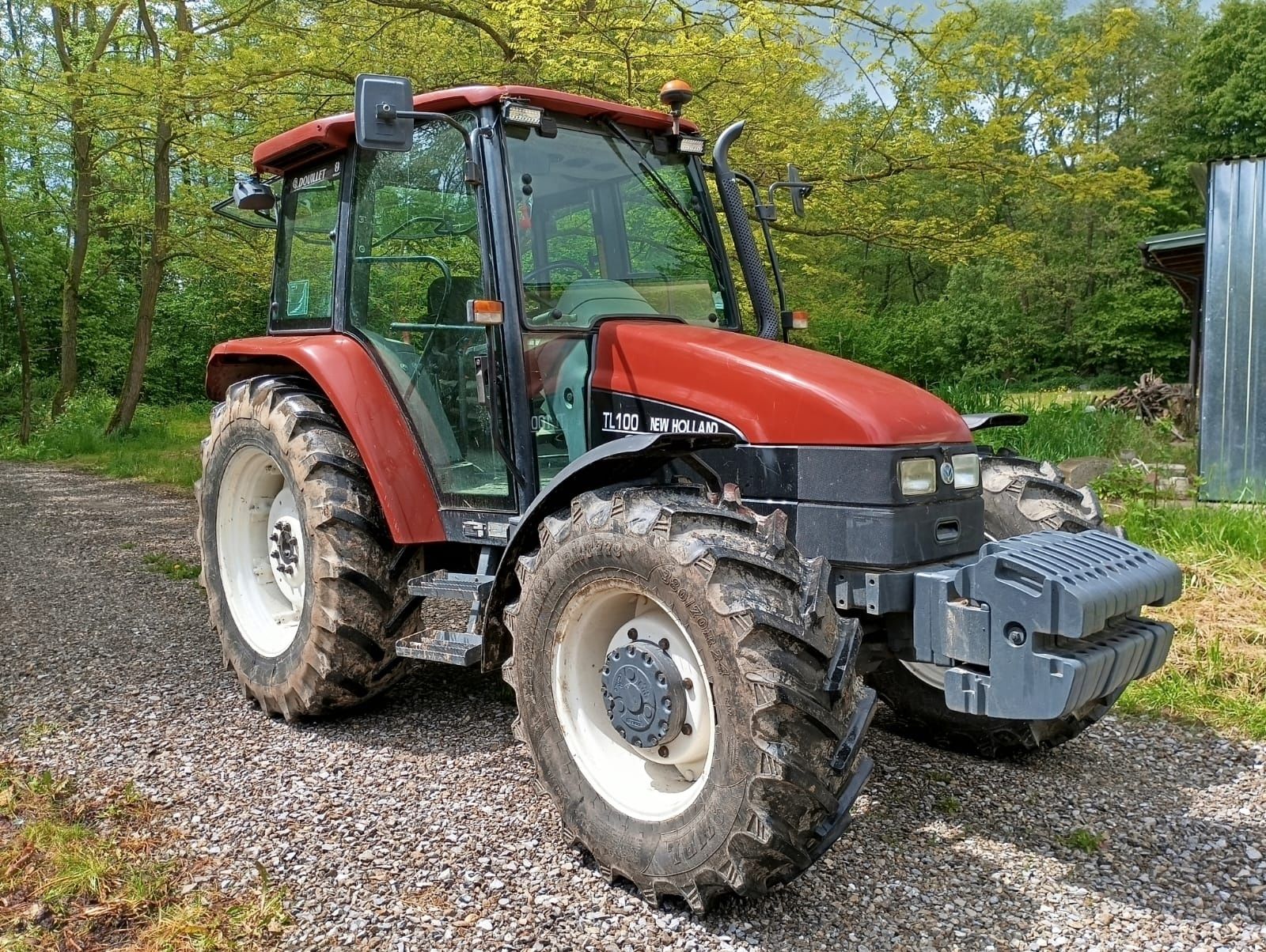 Ciągnik New Holland TL 100