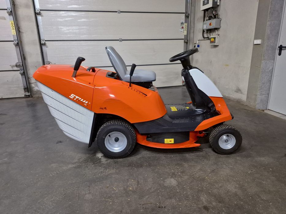 Kosiarka traktorek viking stihl  RT4082