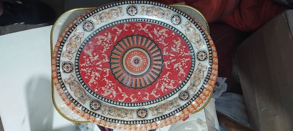 Кастрюли,сатейники,разносы,тарелки