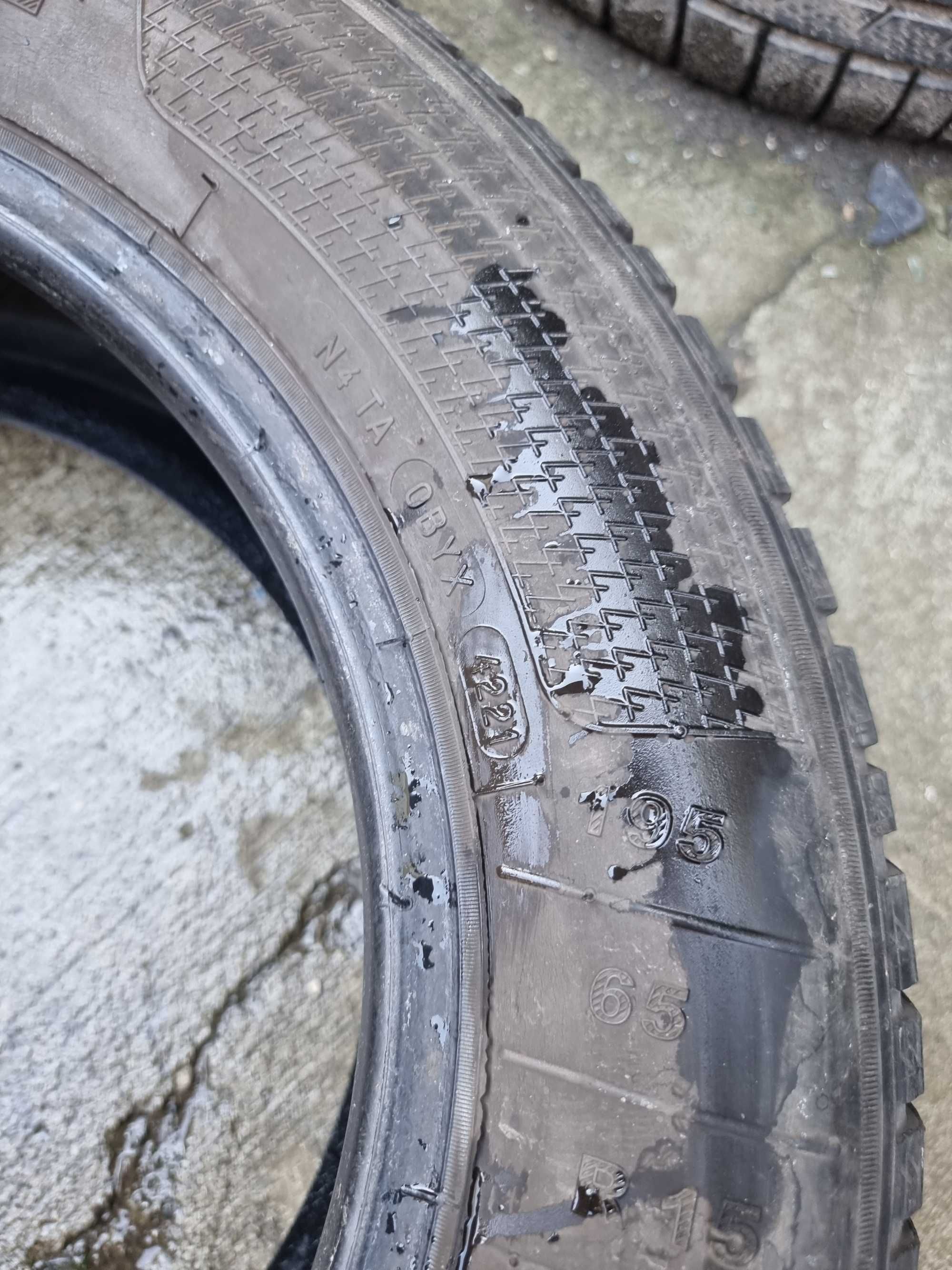 Opony 2 szt. 195/65/15 2021 r. Kleber Quadraxer 2 DOT 4221 7,1 mm
