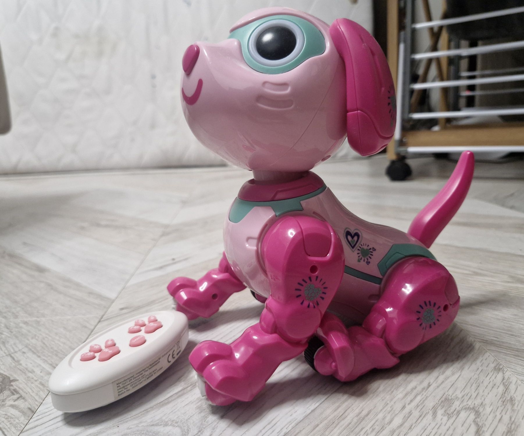 Robopies RoboLola sterowany interaktywny edukacyjny z pilotem