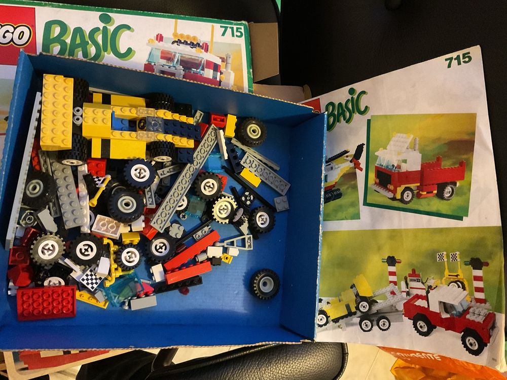 Caixas de Lego Basic e set antigo
