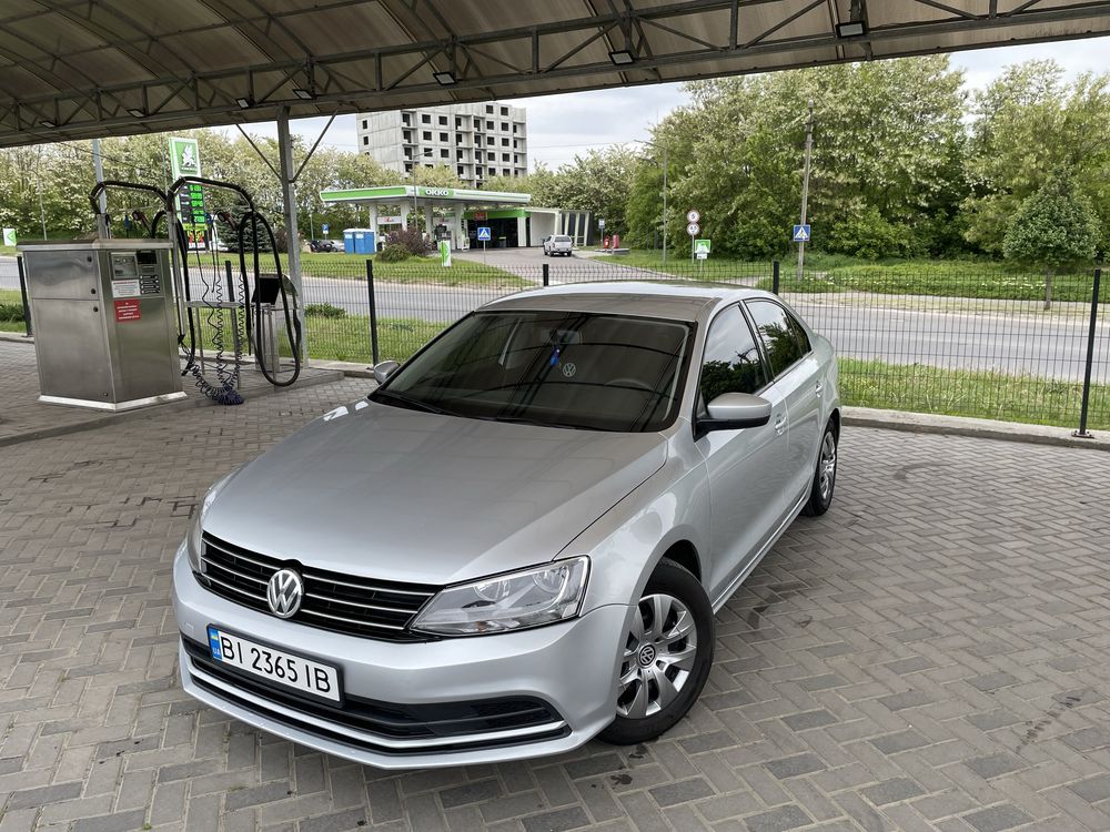 Volkswagen Jetta 2015р в відмінному стані