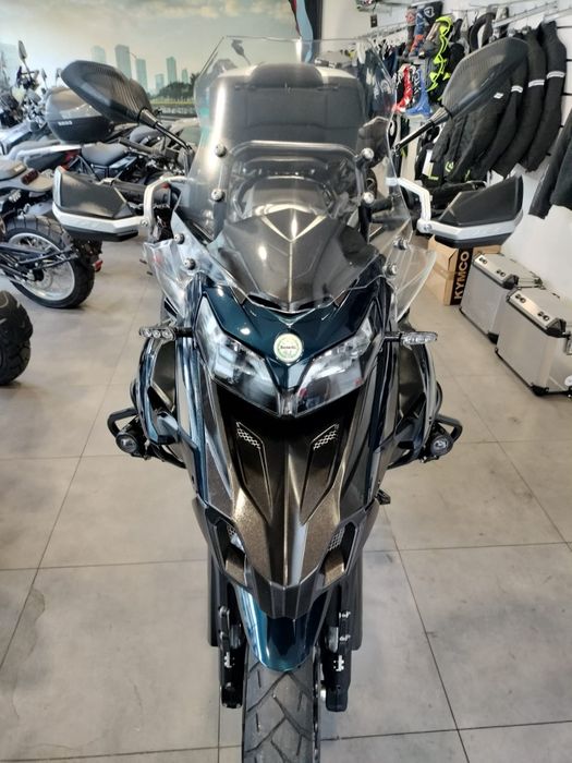 Benelli trk502x como nova