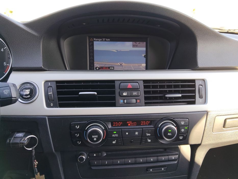 BMW 318d LCI Touring