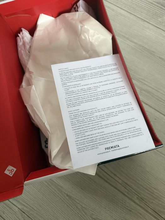 Фірмові коробки з-під чоловічого взуття Premiata 43