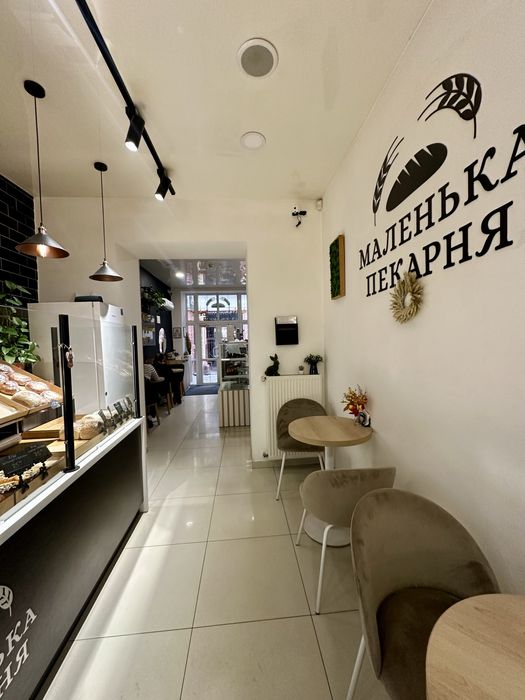 Оренда приміщення, вул. Валова