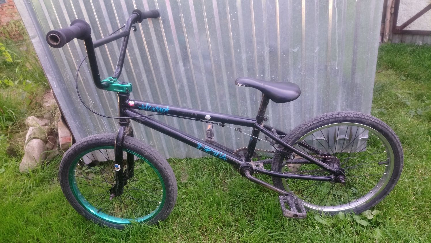 Продам велосипед BMX