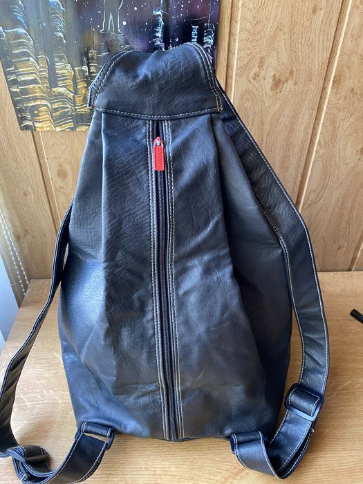 Рюкзак  для поездок  и спорта, кож. зам