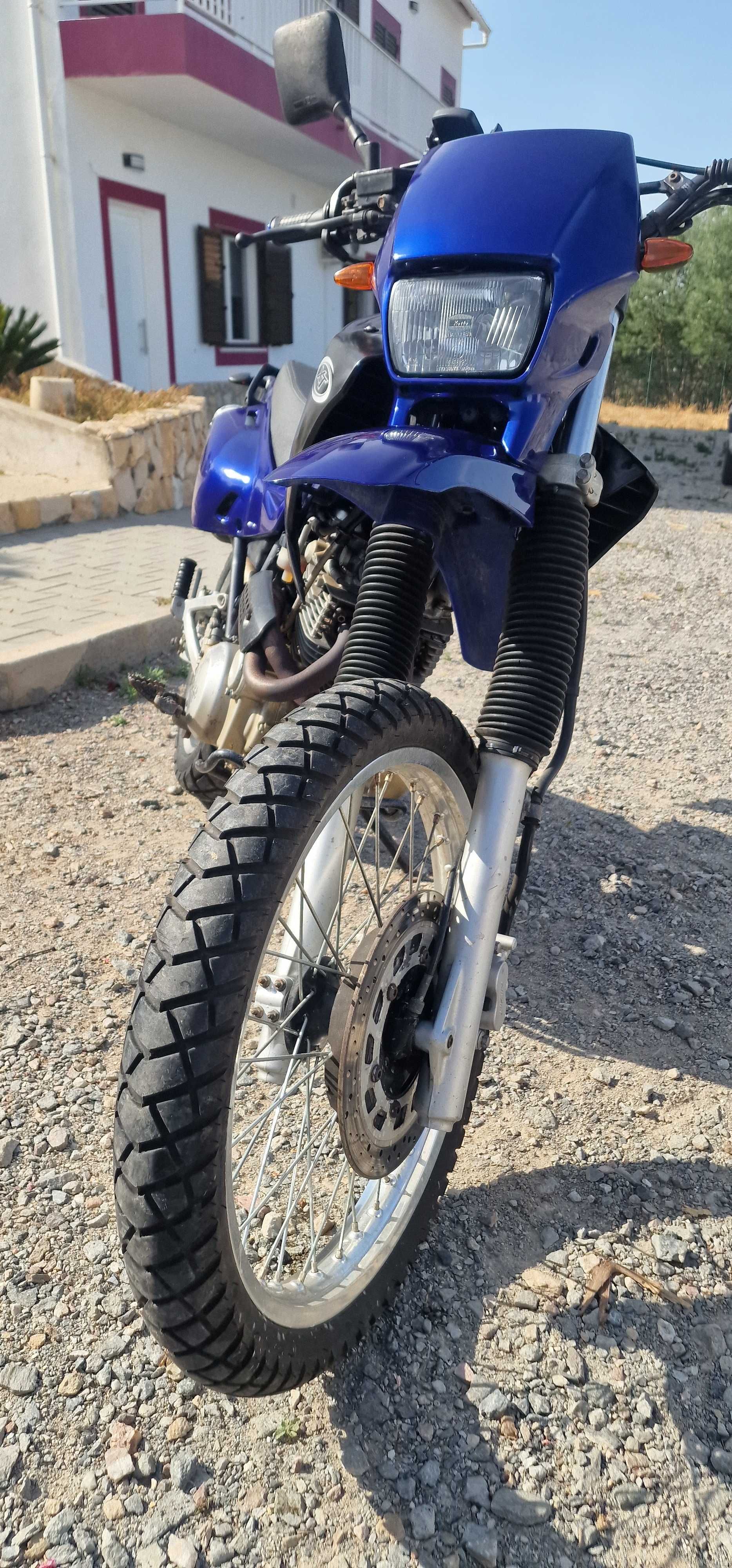 Yamaha XT 600 carta a2